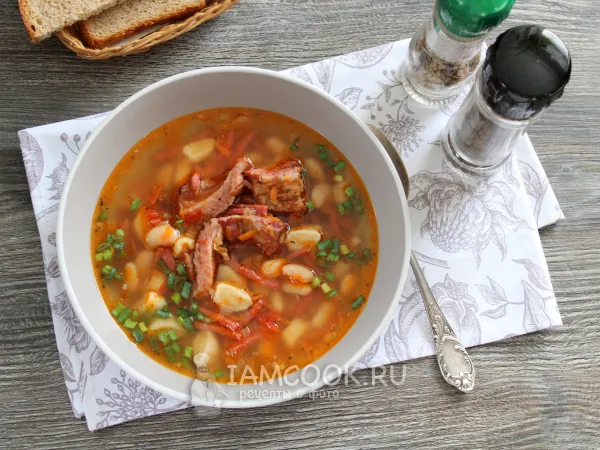 Фото блюда: «Боб Левеш» (венгерский суп)