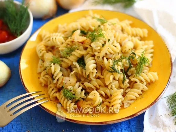 Фото блюда: Макароны с жареным луком