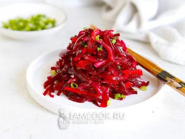 Фото блюда: Свекольный салат с болгарским перцем