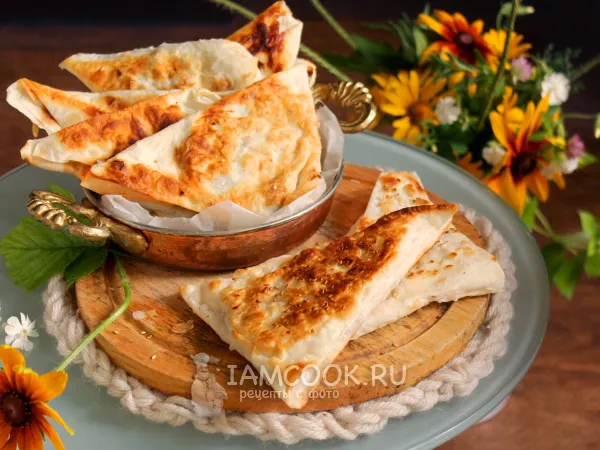 Фото блюда: Ленивая самса из лаваша с фаршем в духовке