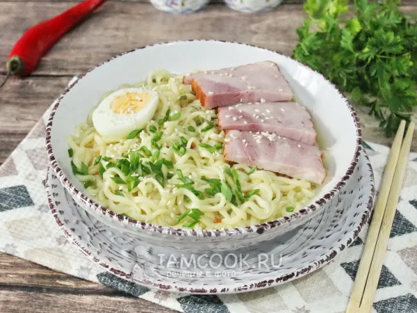 Фото блюда: Рамен с ветчиной