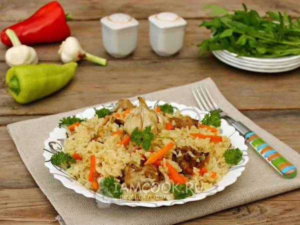 Фото блюда: Плов с курицей в кастрюле