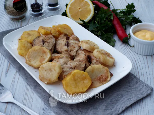 Фото блюда: Терпуг в духовке в фольге с картошкой