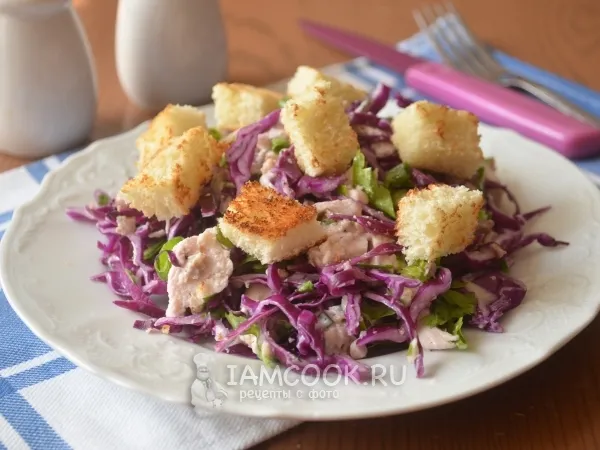 Фото блюда: Салат с курицей и грецкими орехами