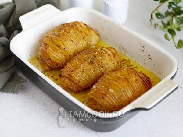 Фото блюда: Картофель хассельбек (хассельбак)