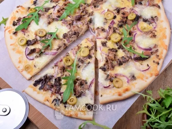 Фото блюда: Пицца с консервированным тунцом