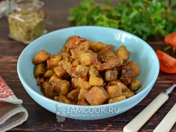 Фото блюда: Баклажаны с беконом на сковороде