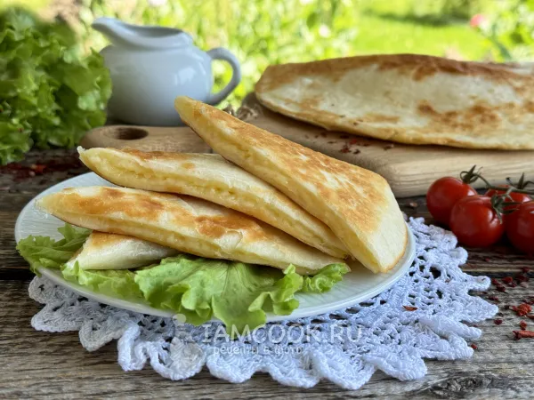 Фото блюда: Итальянская тортилья с картошкой на сковороде