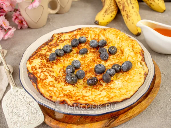 Фото блюда: Творожный блин на завтрак на сковороде