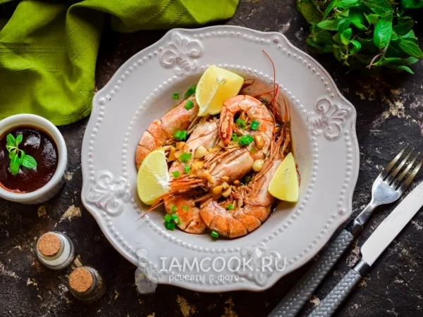 Фото блюда: Королевские креветки в соевом соусе на сковороде