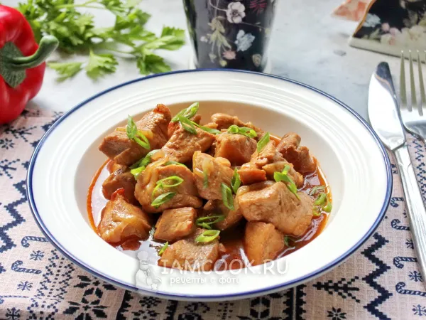 Фото блюда: Свинина в красном вине (тушеная)