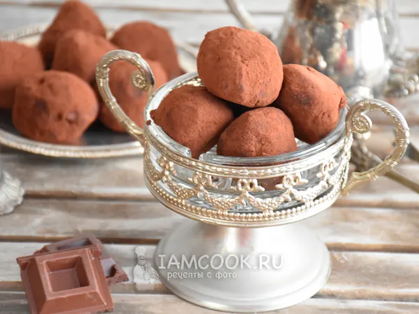 Фото блюда: Трюфели с красным вином и горгонзолой