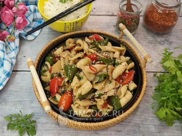 Фото блюда: Кальмары в кисло-сладком соусе