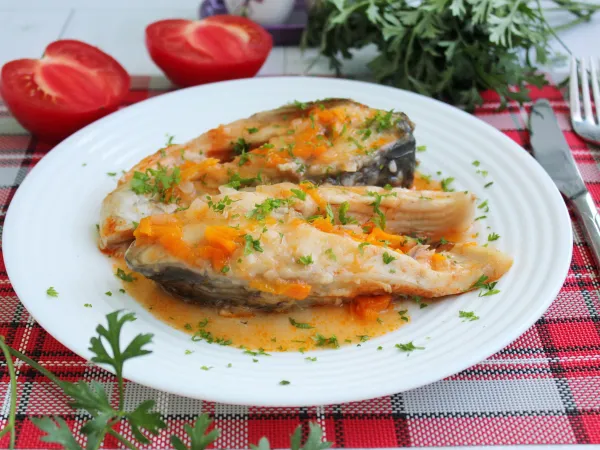 Фото блюда: Карп в томатном соусе