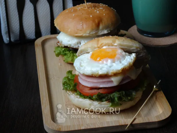 Фото блюда: Бургер с колбасой