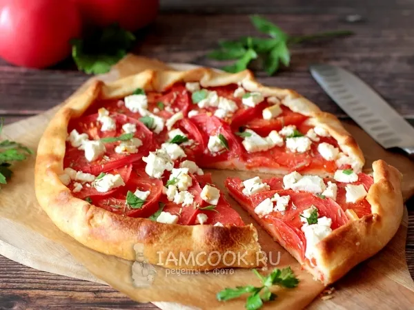 Фото блюда: Галета с брынзой и томатами