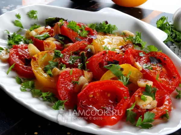 Фото блюда: Жареные помидоры с чесноком