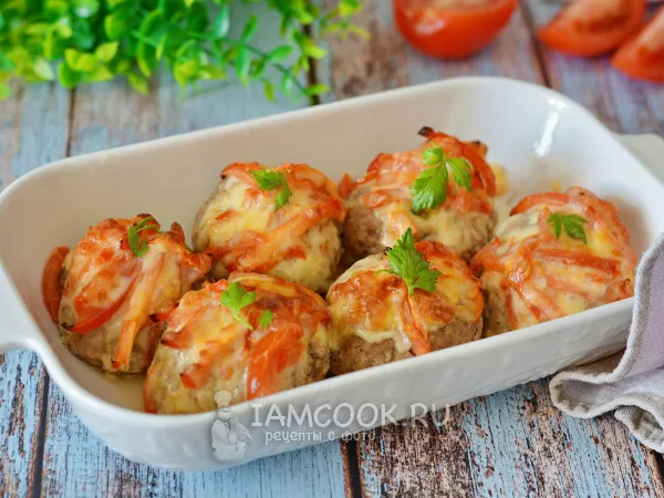 Фото блюда: Стожки из фарша с помидорами в духовке (с сыром)
