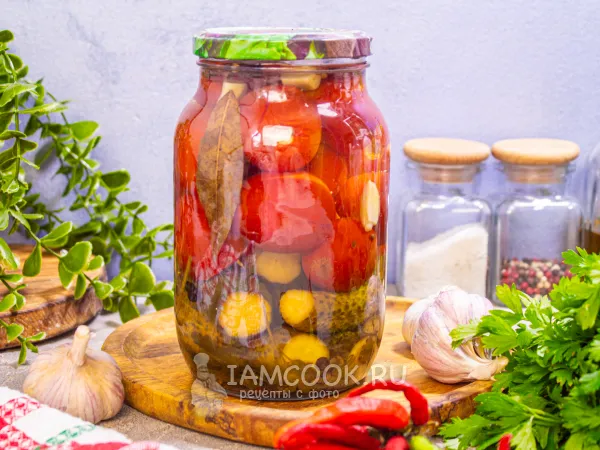 Фото блюда: Огурцы с помидорами на зиму без уксуса