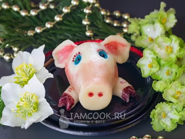 Фото блюда: Свинка из марципана