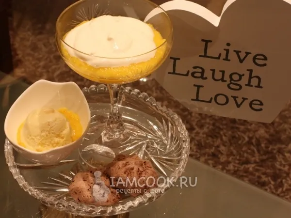 Фото блюда: Двойной десерт с манго, творогом и мороженым