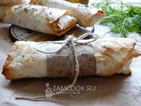 Фото блюда: Сосиска в лаваше с сыром и огурчиком