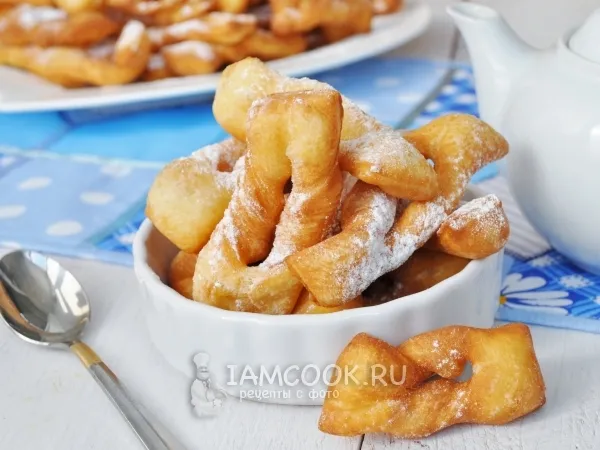 Фото блюда: Хворост на кефире