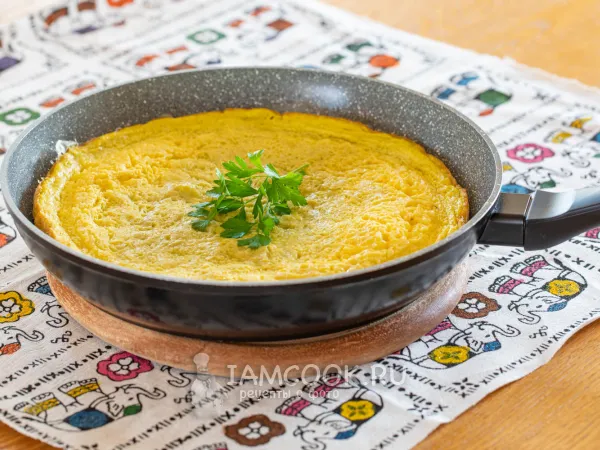 Фото блюда: Омлет из страусиного яйца