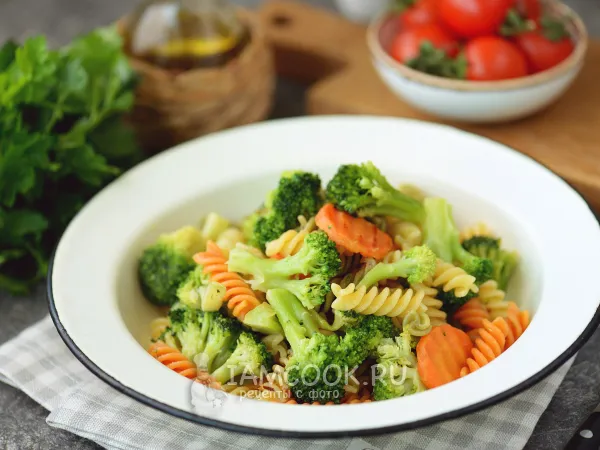 Фото блюда: Постные макароны с брокколи