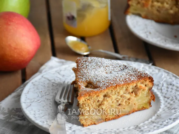 Фото блюда: Шарлотка с медом и яблоками