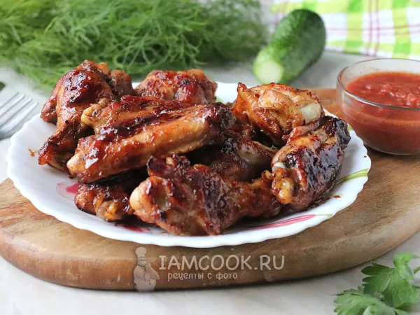 Фото блюда: Крылышки в медово-соевом соусе на сковороде