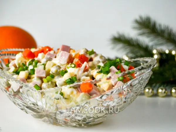 Фото блюда: Оливье без картошки с яблоком