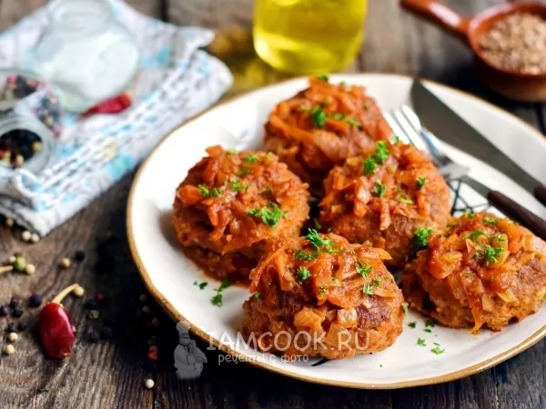 Фото блюда: Гречневые котлеты с фаршем и овощами в томате