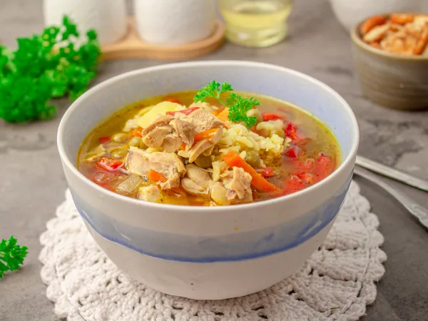 Фото блюда: Суп с бурым рисом и курицей