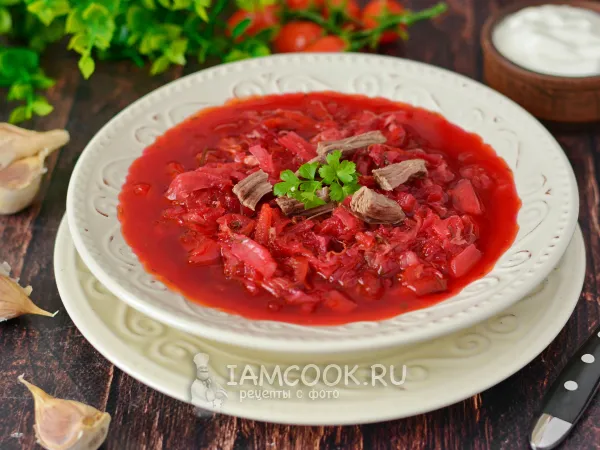 Фото блюда: Борщ с тушенкой в мультиварке