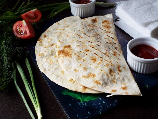 Фото блюда: Кутабы из лаваша с мясом