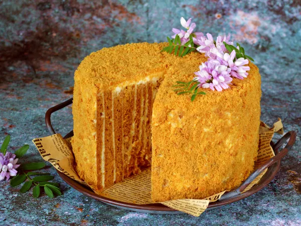 Фото блюда: Вертикальный Медовик