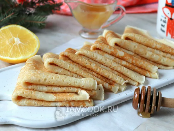 Фото блюда: Дрожжевые блины на молоке без яиц