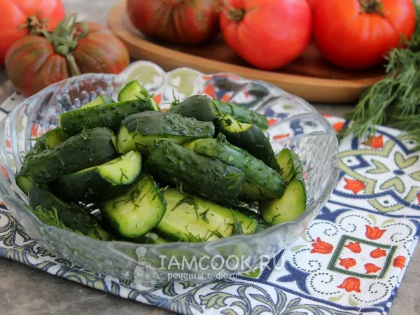 Фото блюда: Огурцы-трясуны (малосольные)