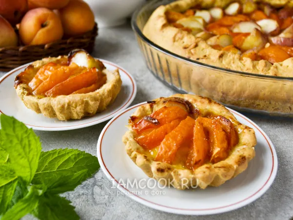 Фото блюда: Пирог с персиком и абрикосом