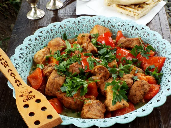 Фото блюда: Свинина в казане на костре