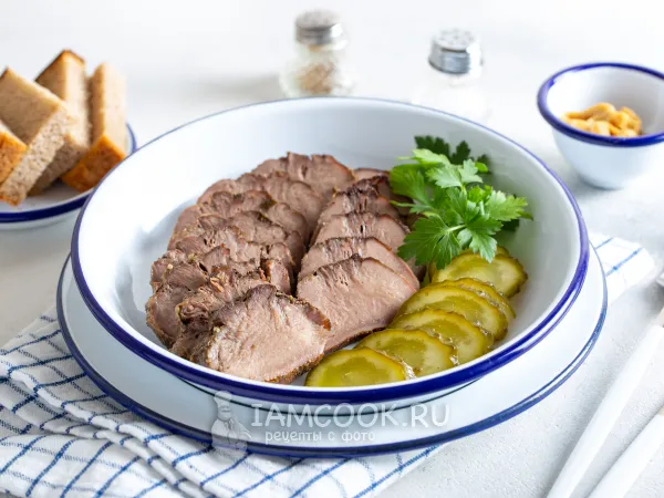 Фото блюда: Свиной язык, запеченный в духовке