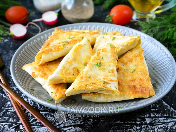Фото блюда: Треугольники из лаваша с мясом