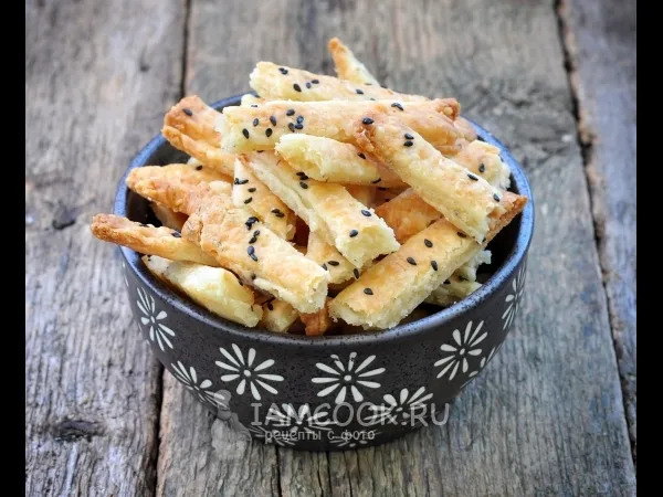 Фото блюда: Сырные палочки с ароматными травами и кунжутом