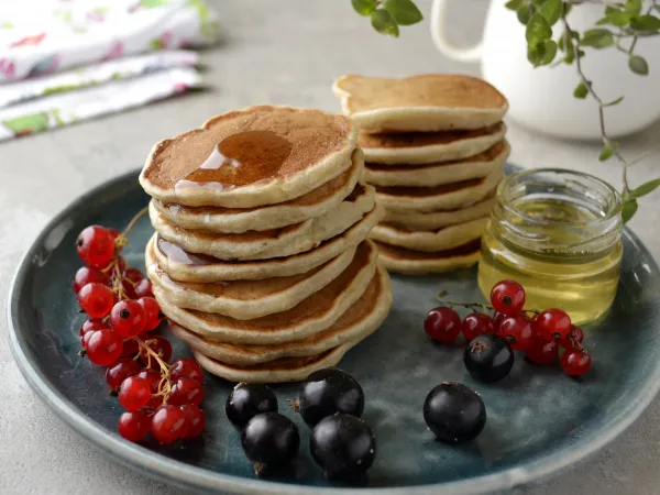 Фото блюда: Банановые панкейки без молока, яиц и кефира