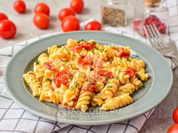 Фото блюда: Паста с маскарпоне и помидорами