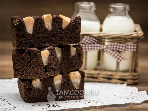 Фото блюда: Шоколадный пирог с грушами