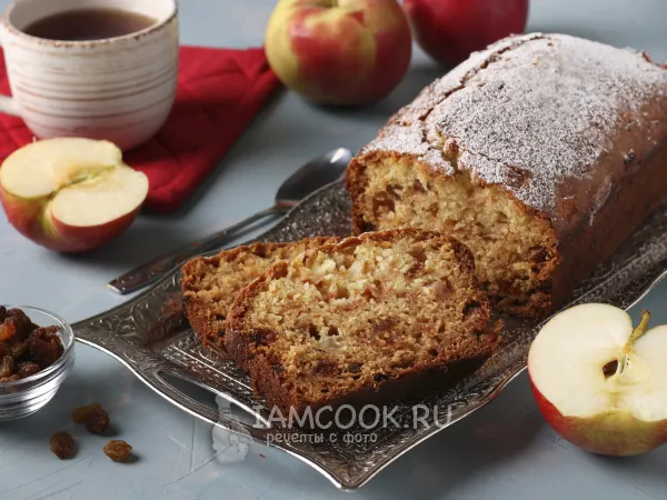 Фото блюда: Манный кекс с изюмом и яблоками