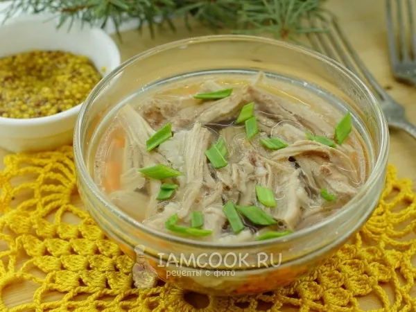 Фото блюда: Холодец из свиных ножек и курицы