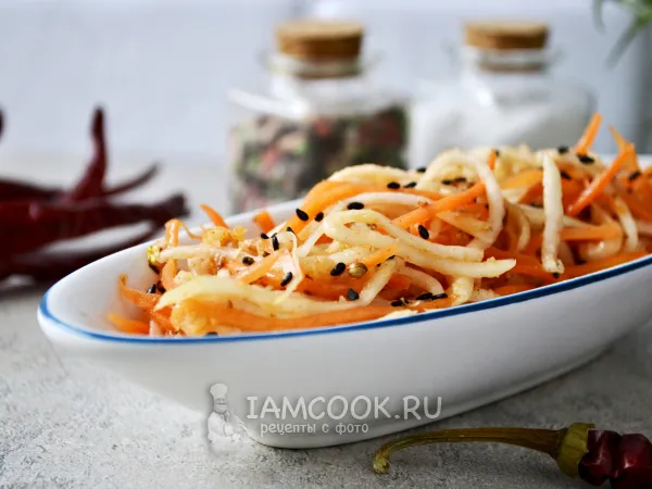 Фото блюда: Салат из дайкона с морковью по-корейски